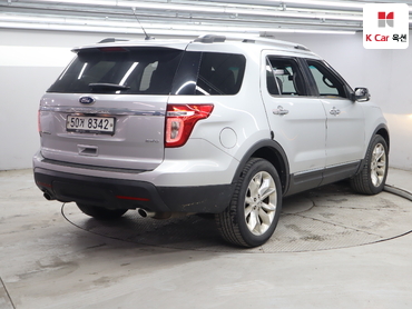 2015 - ford explorer