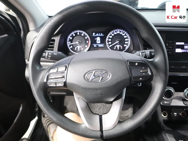 2019 - hyundai avante