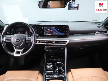 2021 - kia k5