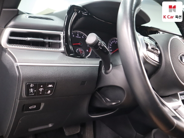 2021 - kia k5