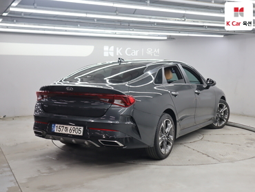 2021 - kia k5