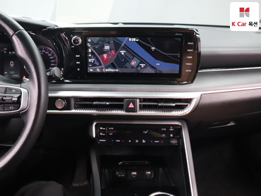 2021 - kia k5