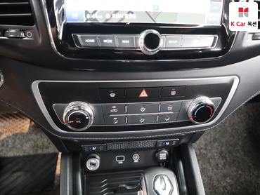 2021 - kgm rexton