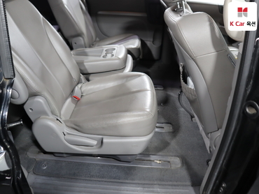 2012 - kia carnival