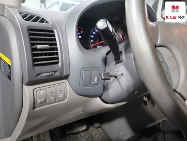 2012 - kia carnival