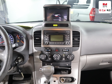 2012 - kia carnival
