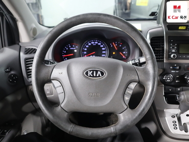 2012 - kia carnival
