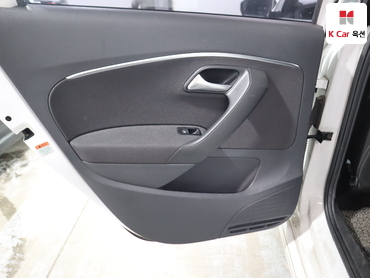2015 - volkswagen polo