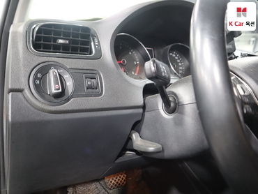2015 - volkswagen polo