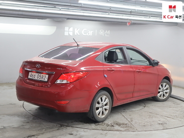 2017 - hyundai accent