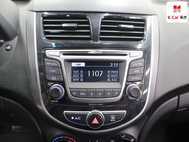 2017 - hyundai accent
