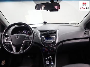 2017 - hyundai accent