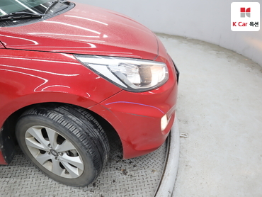 2017 - hyundai accent