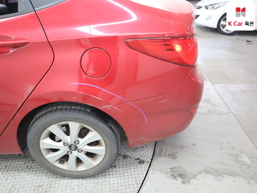 2017 - hyundai accent
