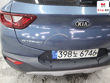 2018 - kia stonic