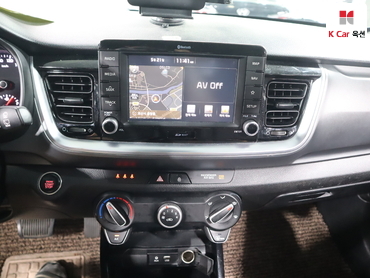 2018 - kia stonic