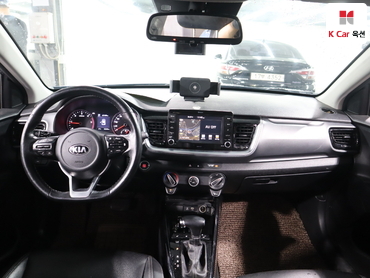 2018 - kia stonic