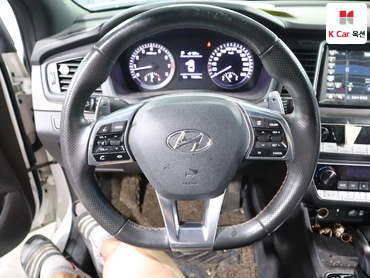 2018 - hyundai sonata