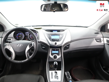 2012 - hyundai avante
