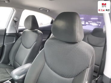 2012 - hyundai avante