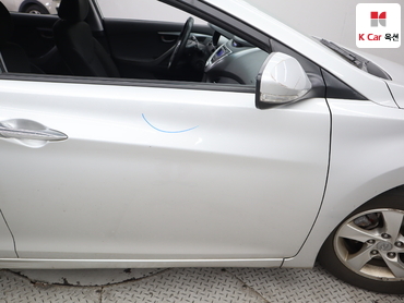 2012 - hyundai avante
