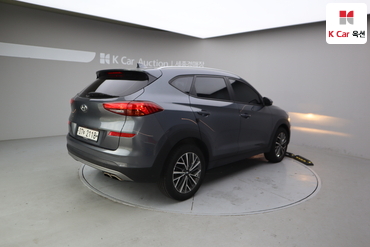 2019 - hyundai tucson
