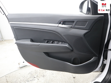 2020 - hyundai avante