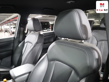 2021 - kgm rexton
