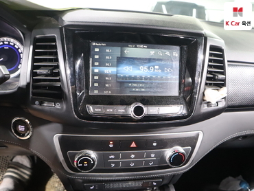 2021 - kgm rexton