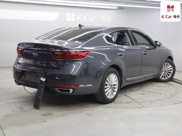 2018 - kia k7