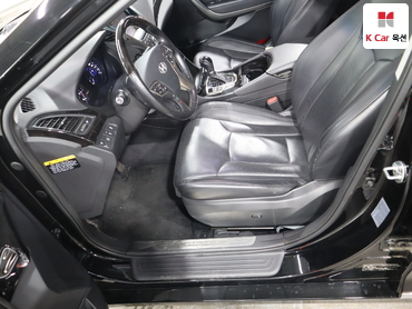 2012 - hyundai grandeur
