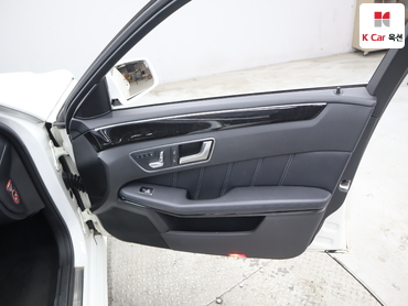 2014 - mercedes-benz e300