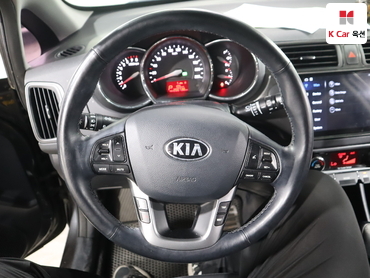 2014 - kia pride
