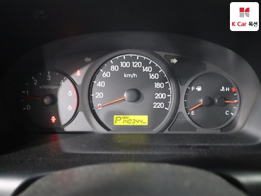 2011 - hyundai grand starex