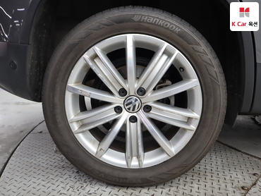 2013 - volkswagen tiguan