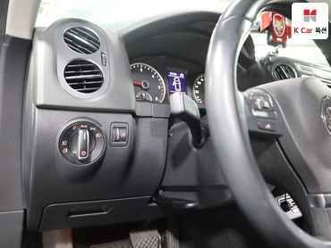 2013 - volkswagen tiguan