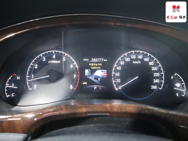 2010 - hyundai bh330