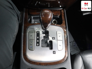 2010 - hyundai bh330