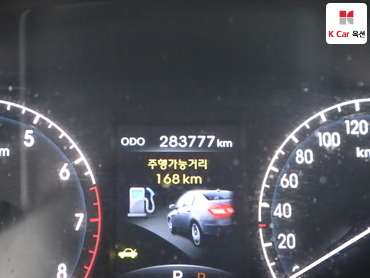 2010 - hyundai bh330