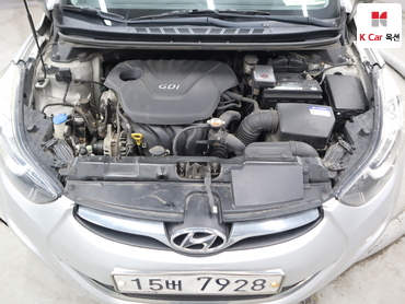2012 - hyundai avante