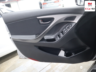 2012 - hyundai avante