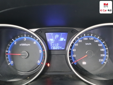 2010 - hyundai tucson
