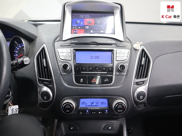 2010 - hyundai tucson