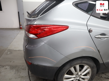 2010 - hyundai tucson