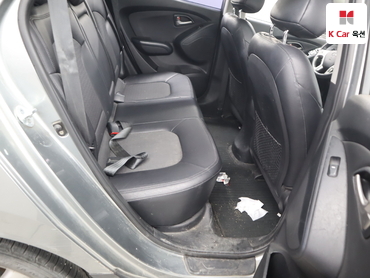 2010 - hyundai tucson
