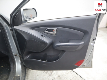 2010 - hyundai tucson