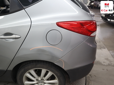 2010 - hyundai tucson