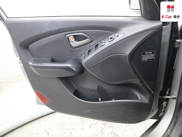 2010 - hyundai tucson
