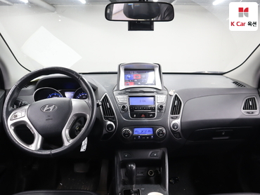 2010 - hyundai tucson