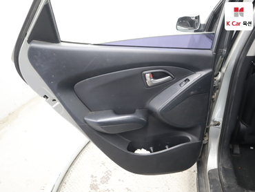 2010 - hyundai tucson